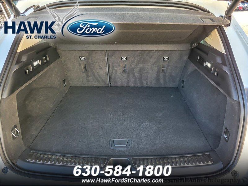2021 Buick Envision Essence photo 17