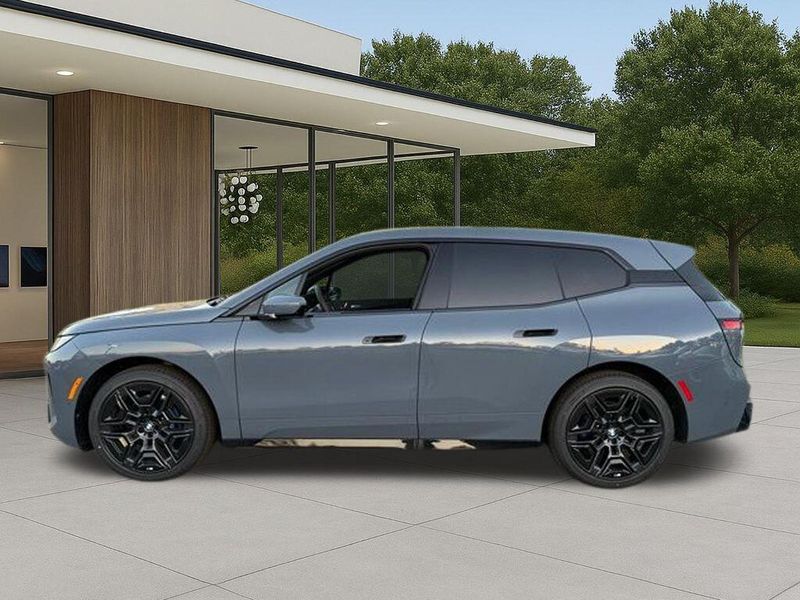 New 2026 BMW iX xDrive45Image 13