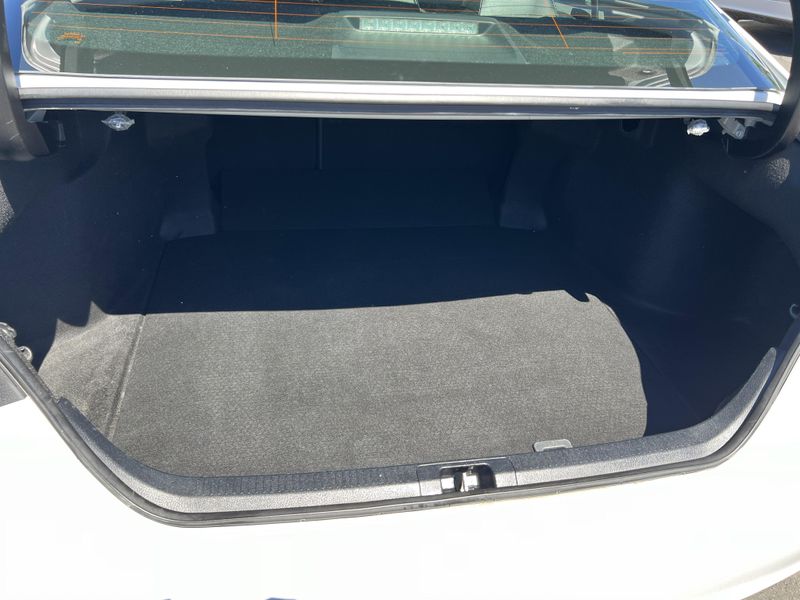 Used 2022 Toyota Camry SEImage 23