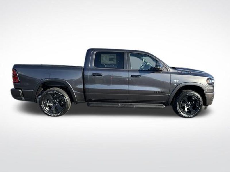 2026 RAM 1500 Big Horn Crew Cab 4x4 5'7' Box