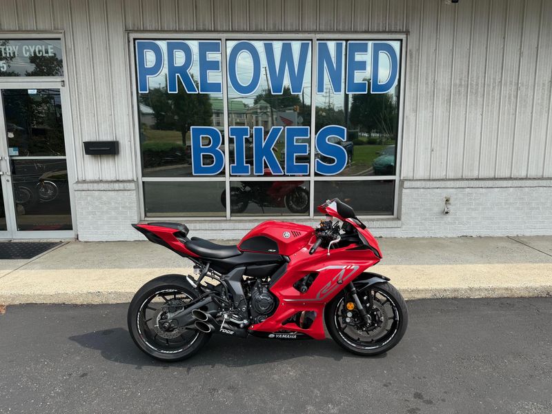 2025 Yamaha YZF690Image 1