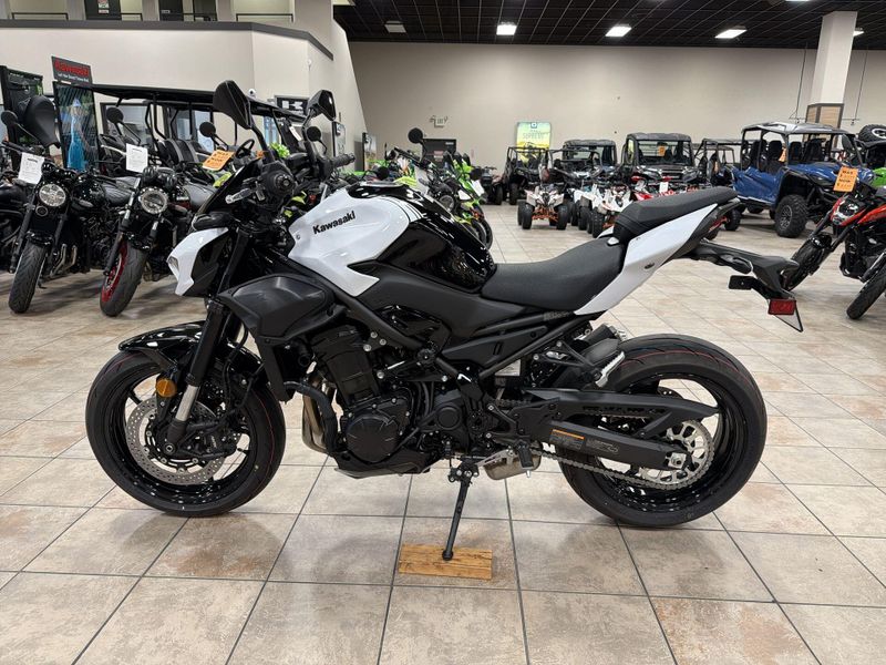 New 2026 Kawasaki Z900 ABS Image 14