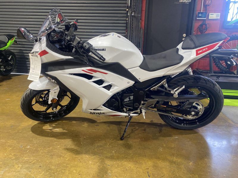 New 2026 Kawasaki NINJA 300 ABS Image 5