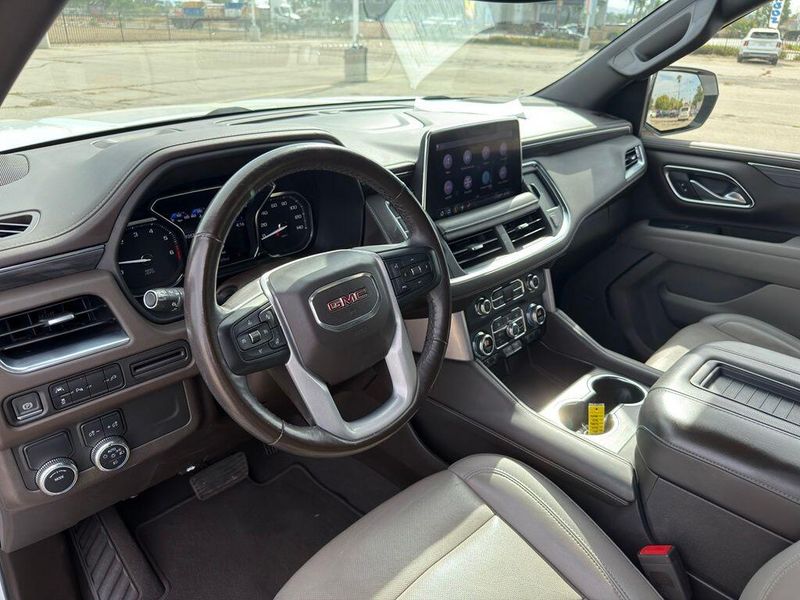 Used 2021 GMC Yukon SLTImage 10