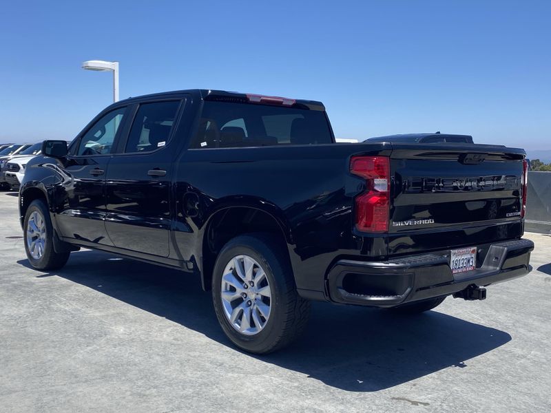 Used 2022 Chevrolet Silverado 1500 CustomImage 5