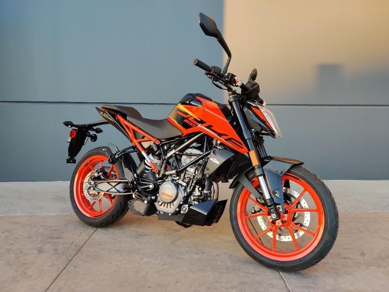 Used 2023 KTM 200 DUKE Image 1