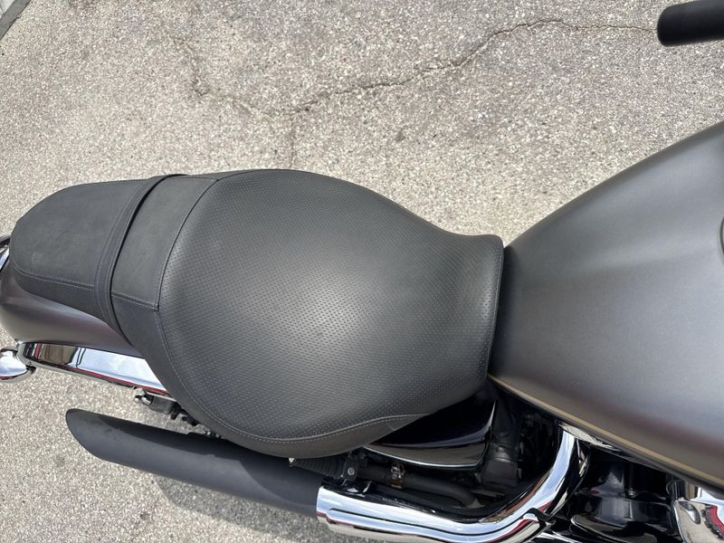Used 2020 Kawasaki Vulcan 900 Custom Image 16