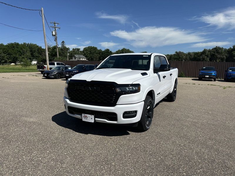 2025 RAM 1500 Big Horn Crew Cab 4x4 5