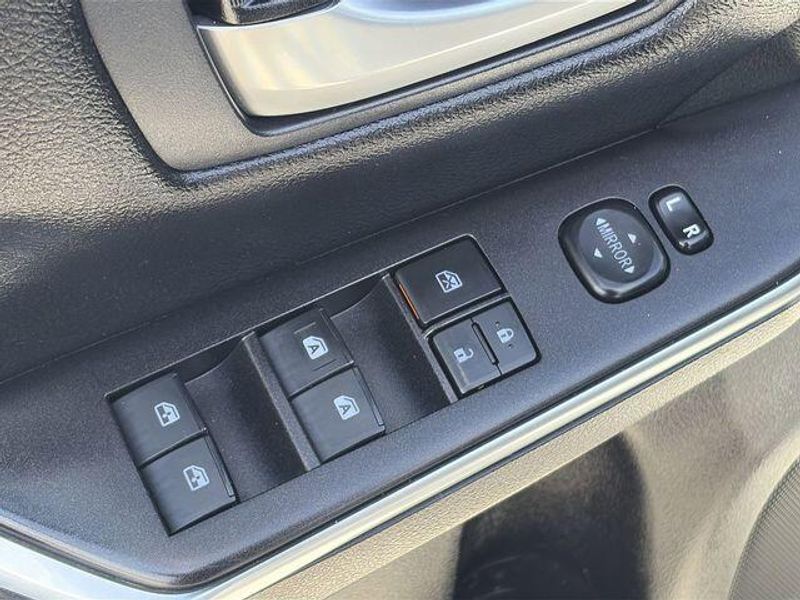 Used 2017 Toyota Camry XLEImage 20