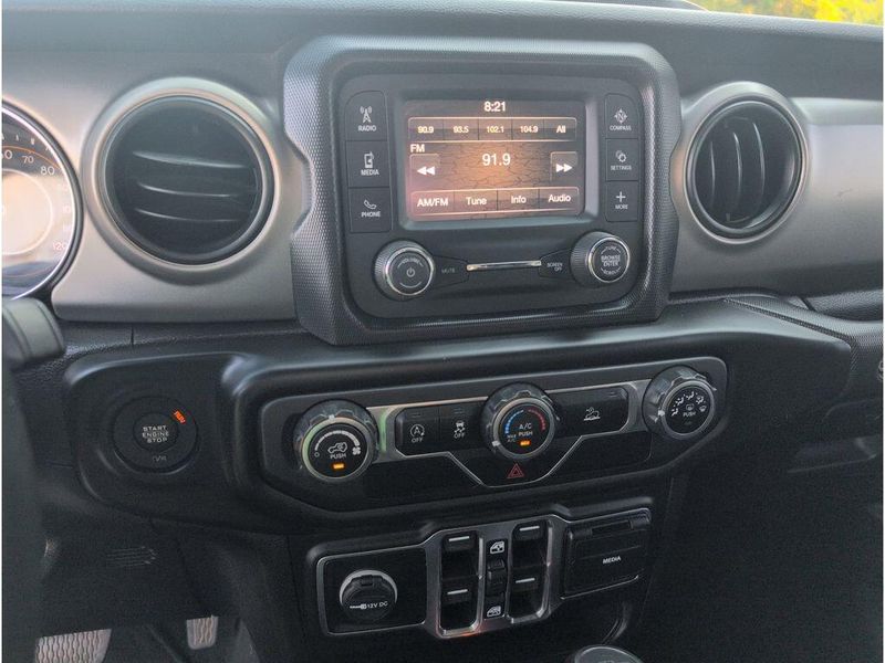 Used 2020 Jeep Gladiator Sport SImage 17