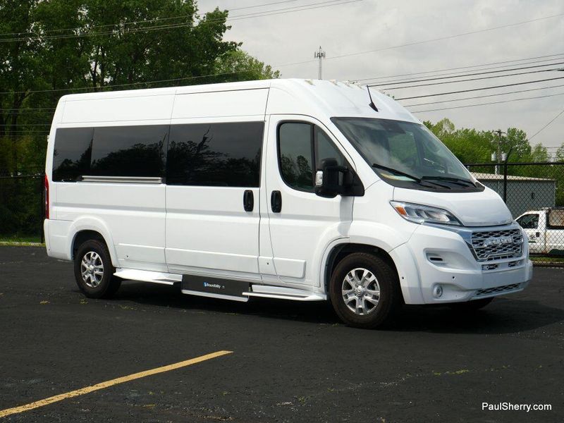 2024 RAM Promaster 2500 Slt+ Window Van High Roof 159