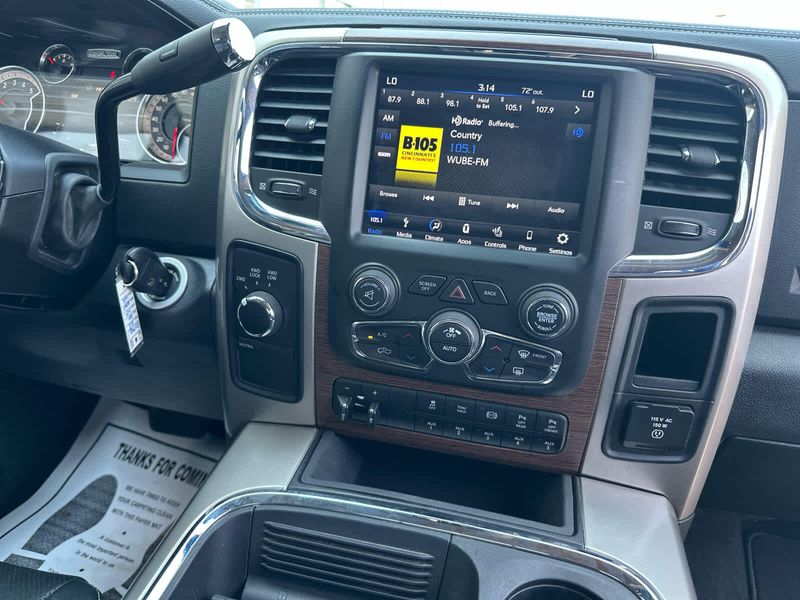 2018 Ram 2500 Laramie photo 11