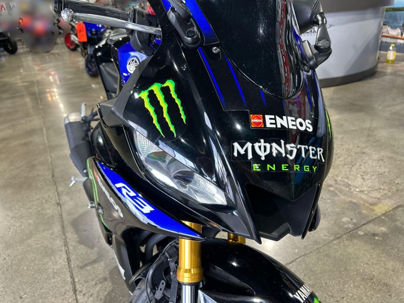 Used 2021 Yamaha YZF-R3 ABS Image 19