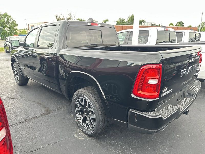 2025 RAM 1500 Laramie Crew Cab 4x4 5