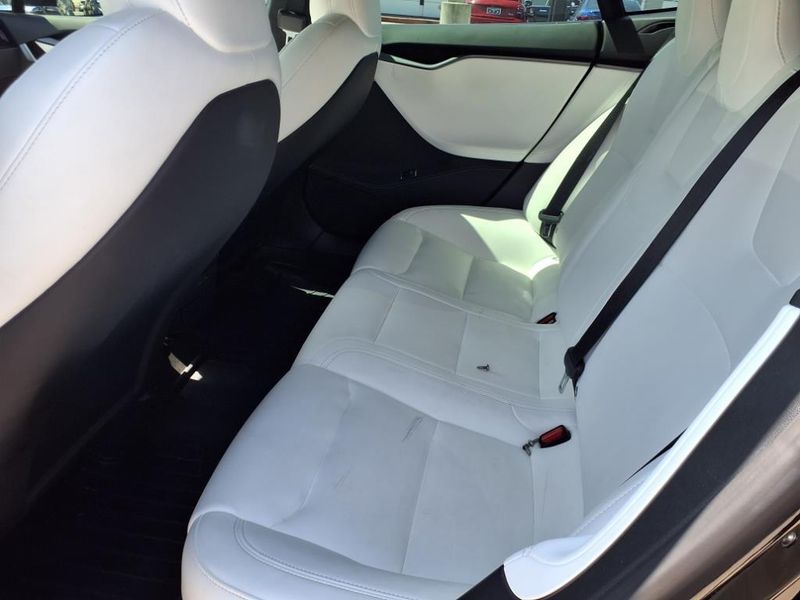 2020 Tesla Model S PerformanceImage 13