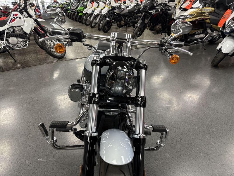 Used 2023 Harley-Davidson SOFTAIL BREAKOUT Image 17