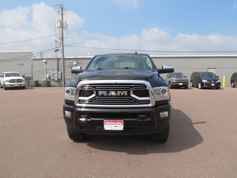 Used 2018 RAM 2500 Laramie Longhorn 4x4 4dr Crew Cab 6.3 ft. SB PickupImage 7