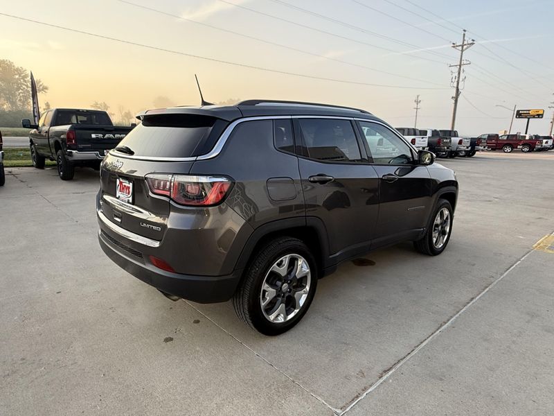 Used 2019 Jeep Compass LimitedImage 33