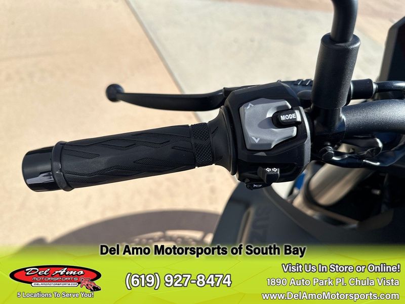 2024 Suzuki GSX800RQM4  in a BLACK exterior color. Del Amo Motorsports of South Bay (619) 547-1937 delamomotorsports.com 