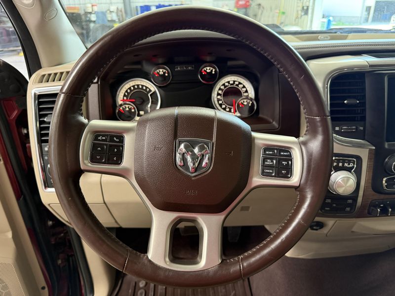 Used 2018 RAM 1500 LaramieImage 17