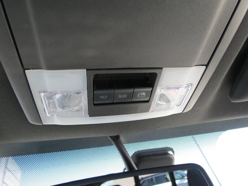 2014 Ford F-150 Limited 4x4 4dr SuperCrew Styleside 5.5 ft. SBImage 32