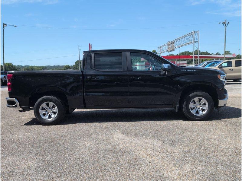 Used 2025 Chevrolet Silverado 1500 LTImage 6
