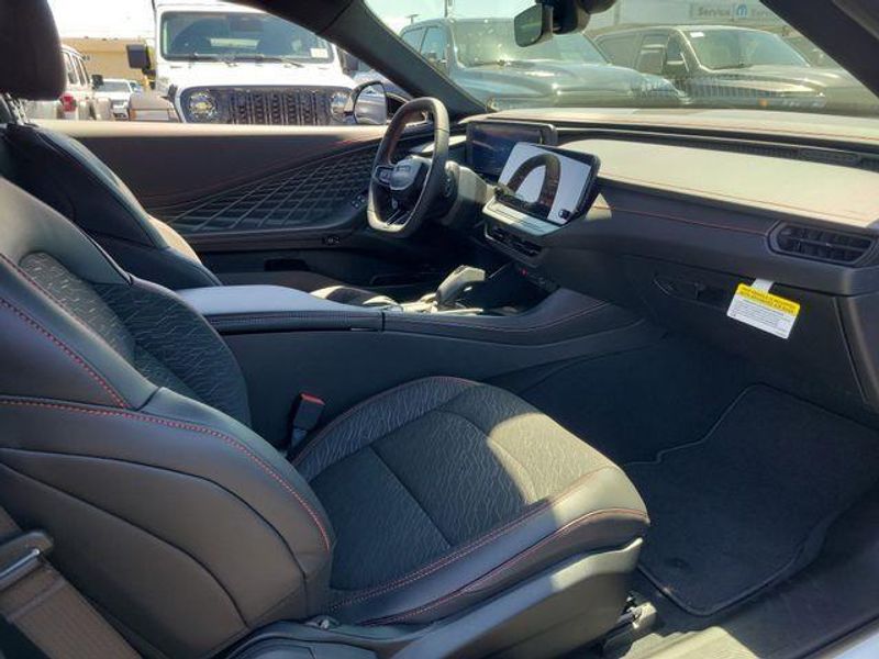 New 2026 Dodge Charger Scat Pack 2-door Awd