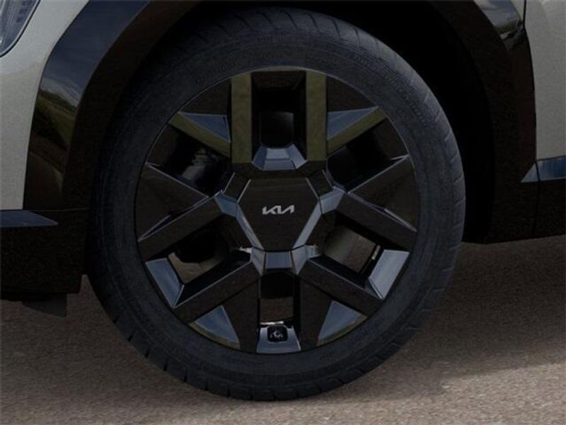 New 2026 Kia EV9 LandImage 9