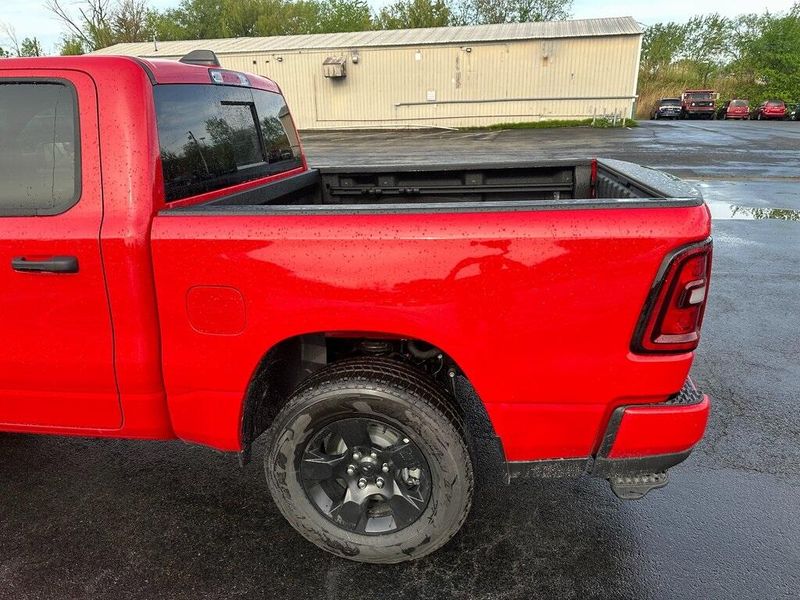 2025 RAM 1500 Tradesman Crew Cab 4x4 5