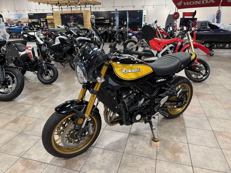 Used 2022 Kawasaki Z900RS SE Image 13