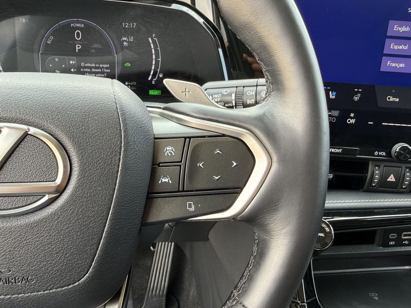 Used 2025 Lexus NX 350h LuxuryImage 24