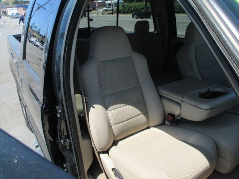 2006 Ford F-250 Image 25