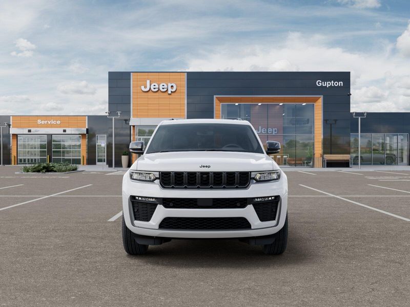 New 2027 Jeep Grand Cherokee Limited Reserve 4x4Image 32