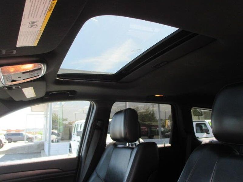2015 Jeep Grand Cherokee AltitudeImage 16