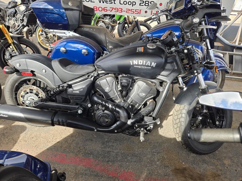 USED 2025 INDIAN MOTORCYCLE SCOUT BOBBER LTD 49ST LIMITED Image 2