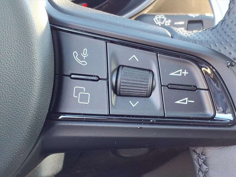 New 2025 Alfa Romeo Giulia RwdImage 21