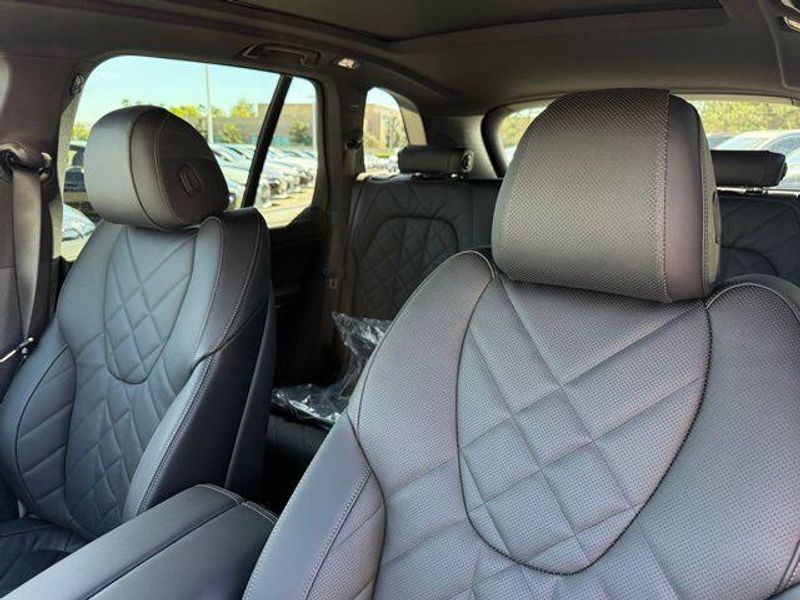 New 2026 BMW X5 sDrive40iImage 19