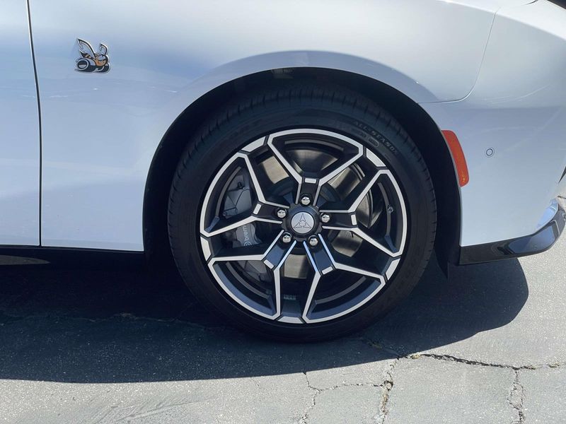 New 2026 Dodge Charger Scat Pack 2-door Awd