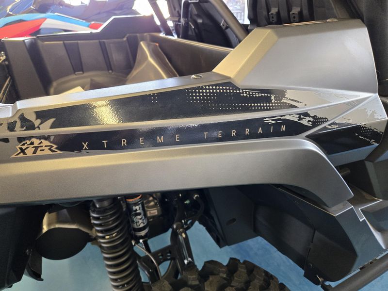 2025 Yamaha WOLVERINE RMAX4 1000 LIMITED MATTE GREY AND METALLIC BLACK Image 7