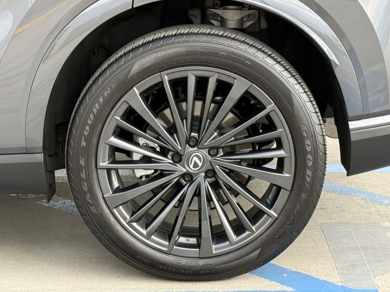 Used 2025 Lexus RX 350h PremiumImage 14