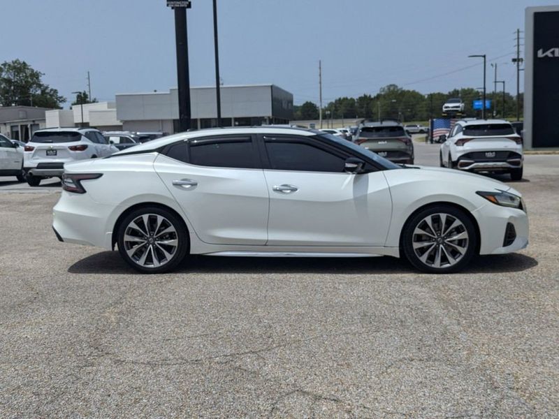 2019 Nissan Maxima PlatinumImage 2