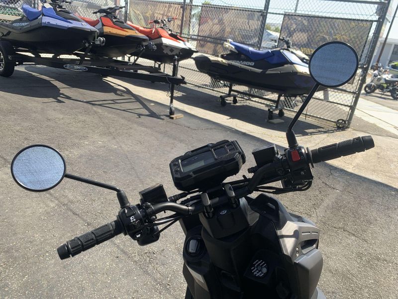 Used 2025 Yamaha ZUMA 125 Image 17