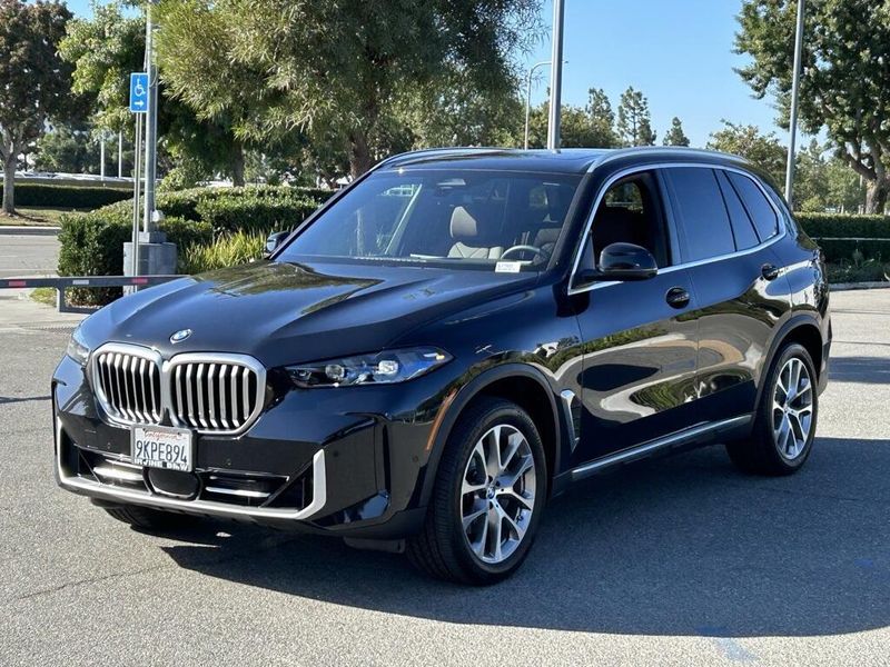 2025 BMW X5 sDrive40iImage 4