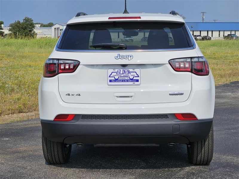 2025 Jeep Compass Latitude 4x4Image 5