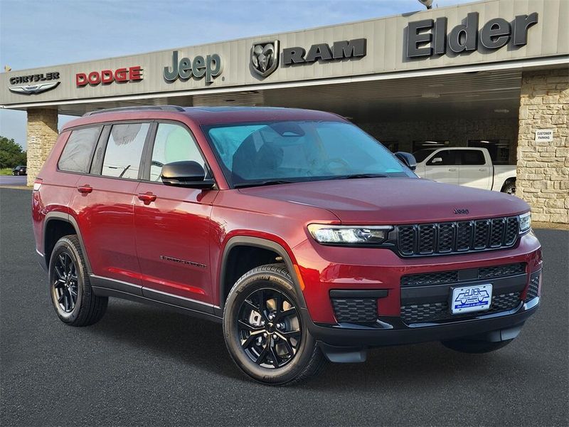 2025 Jeep Grand Cherokee L Altitude X 4x4Image 1