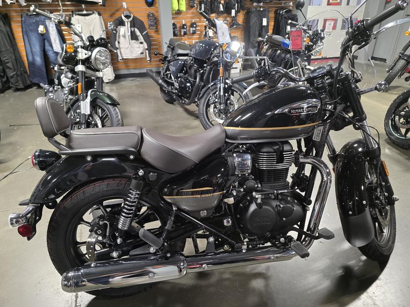 New 2027 Royal Enfield Meteor 350 Image 1