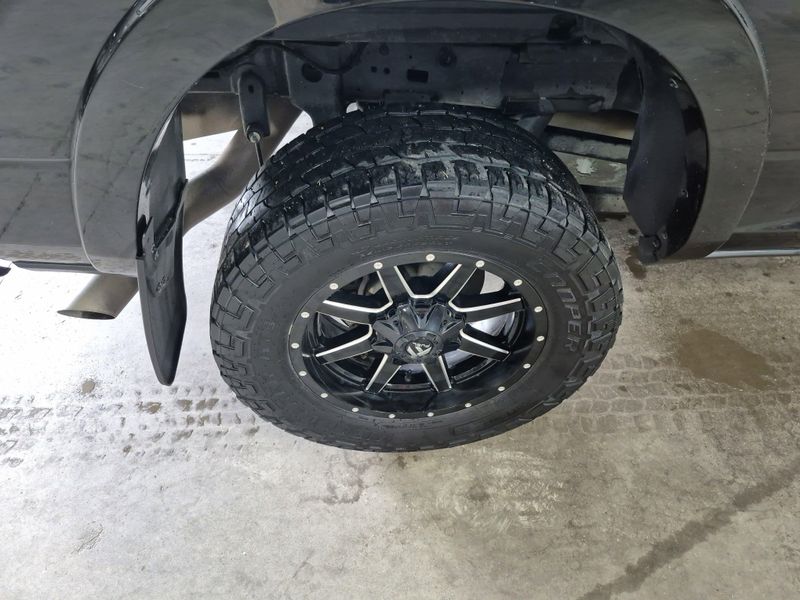 2021 RAM 2500 LaramieImage 6