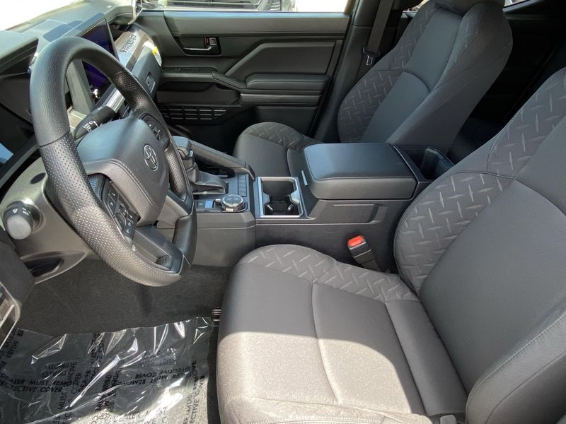 New 2025 Toyota Tacoma SR5Image 14