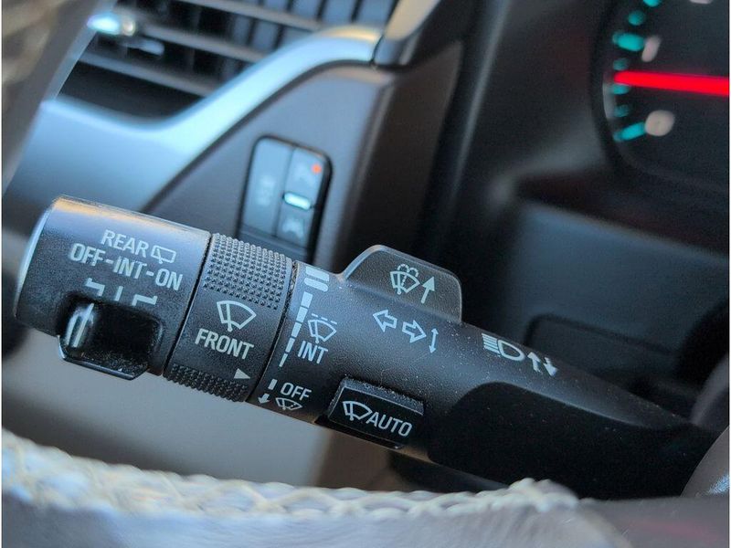 Used 2017 Chevrolet Tahoe LTImage 25