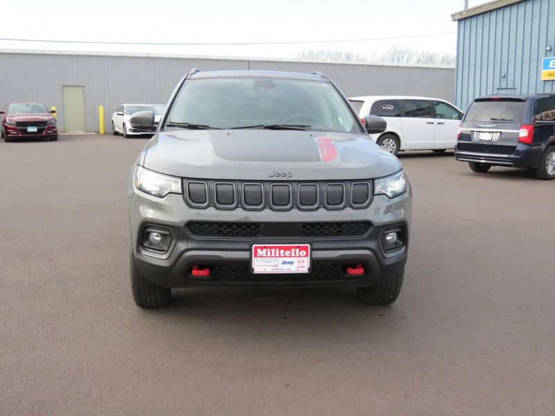 2022 Jeep Compass Trailhawk 4x4 4dr SUV in a Gray exterior color and Blackinterior. Militello Motors ​507-200-4344 militellomotors.net 